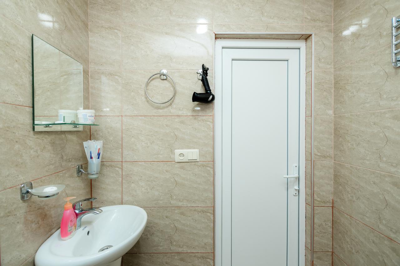 ティビリシGabi'S Houseアパートメント エクステリア 写真